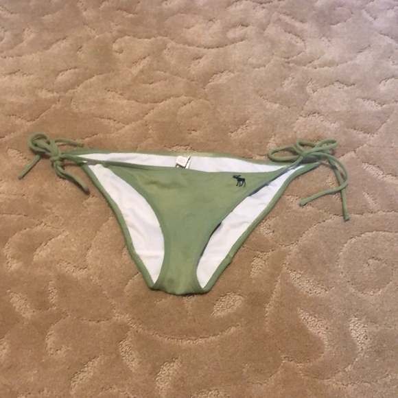 Abercrombie & Fitch swim bottoms - Picture 1 of 3